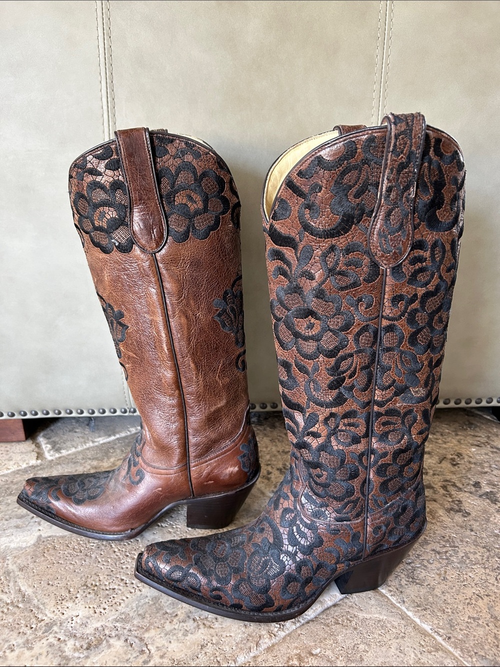 Brown Floral Embroidered Western Knee-High Boots - Women - Picture 2 of 4